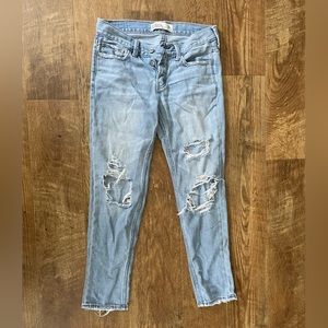 Abercrombie & finch boyfriend straight Jean 0regular W24 L24
